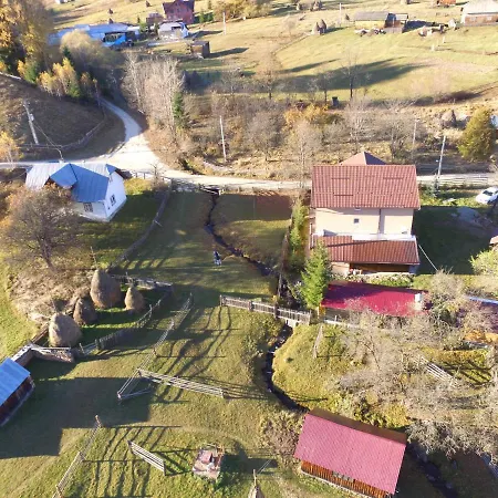 Pensiune Casa Gramy *